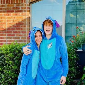 Meet your Posher, Felicity